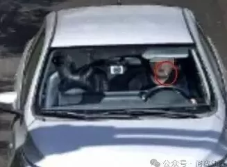 “开车时嘴里叼牙线棒被处罚”后续来了,宜兴交管部门:原认定确有不当,已依法撤销-第2张图片- “开车时嘴里叼牙线棒被处罚”后续来了,宜兴交管部门:原认定确有不当,已依法撤销-第2张图片-