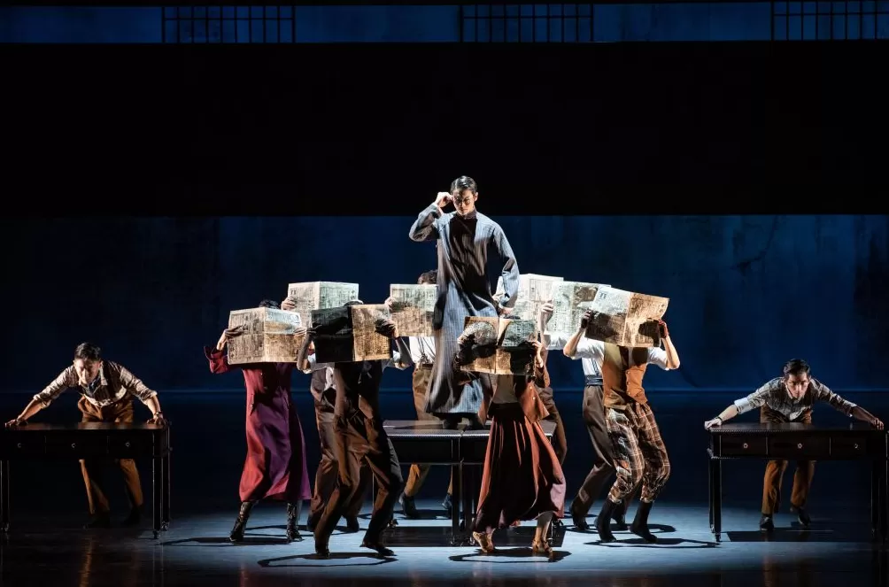 “电波”800场,王佳俊想对李侠说:这盛世,如你所愿-第2张图片- “电波”800场,王佳俊想对李侠说:这盛世,如你所愿-第2张图片-