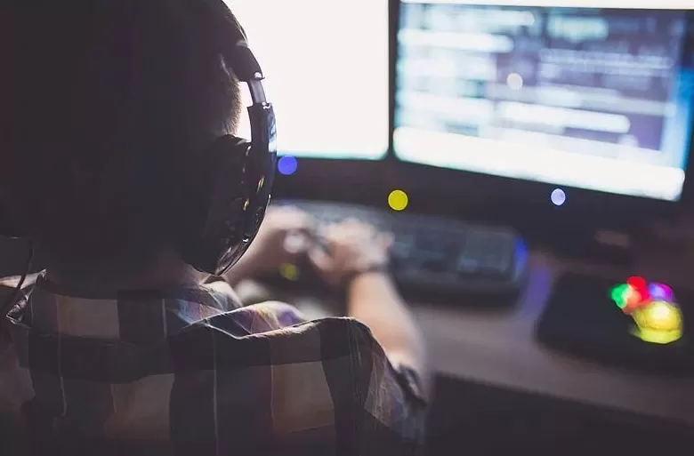 30岁小伙长期熬夜智力退回3岁年轻人患“脑膜炎”病例为何频发？-第3张图片-