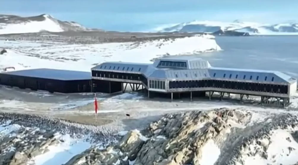 特写|清洁能源照亮南极背后,是山西人骨子里的实在劲儿-第2张图片- 特写|清洁能源照亮南极背后,是山西人骨子里的实在劲儿-第2张图片-