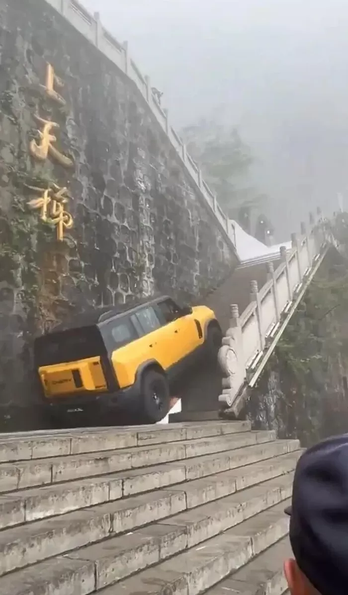 奇瑞汽车凌晨致歉:将赔偿-第2张图片- 奇瑞汽车凌晨致歉:将赔偿-第2张图片-