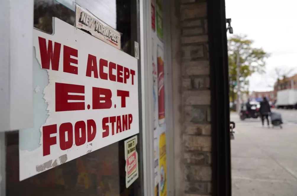 图说｜特朗普签署法案，结束美国史上最长政府“停摆”-第3张图片-