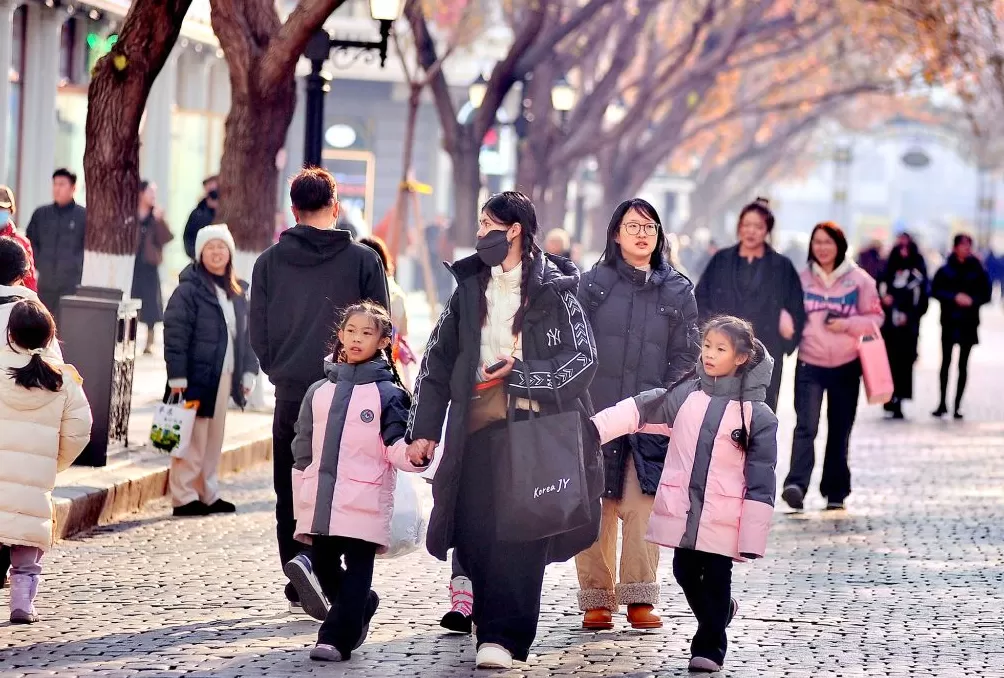 城事｜秋假首日，各地小朋友都在做什么？-第13张图片-