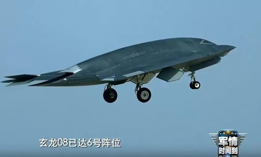 讲武谈兵|空军首次公开有人/无人战机协同作战,“踹门作战”的急先锋-第2张图片- 讲武谈兵|空军首次公开有人/无人战机协同作战,“踹门作战”的急先锋-第2张图片-