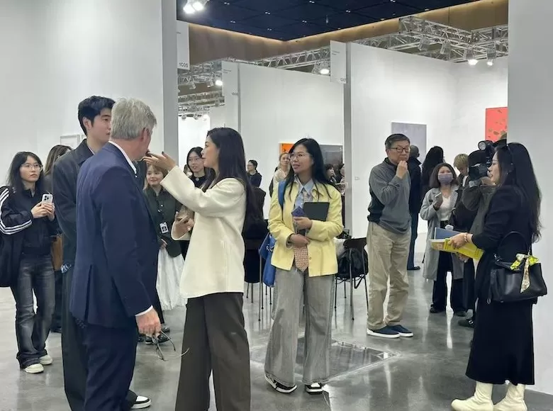 西岸艺博会现场：艺术市场的“当下进行时”-第9张图片-