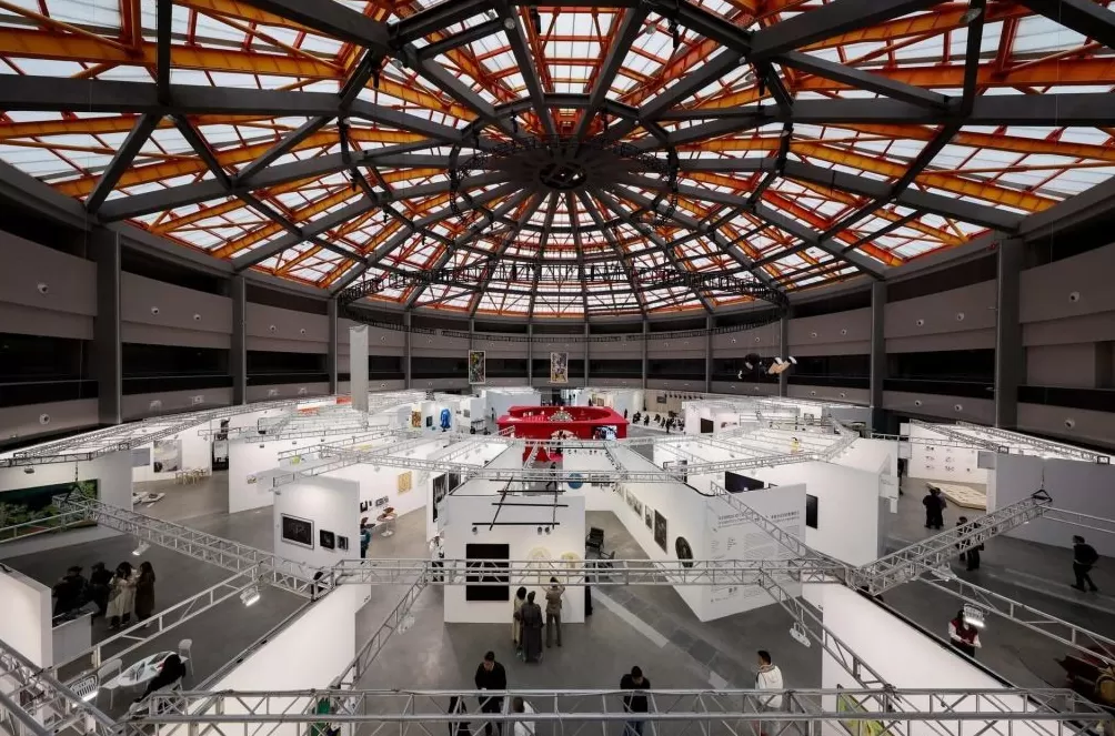 西岸艺博会现场：艺术市场的“当下进行时”-第15张图片-