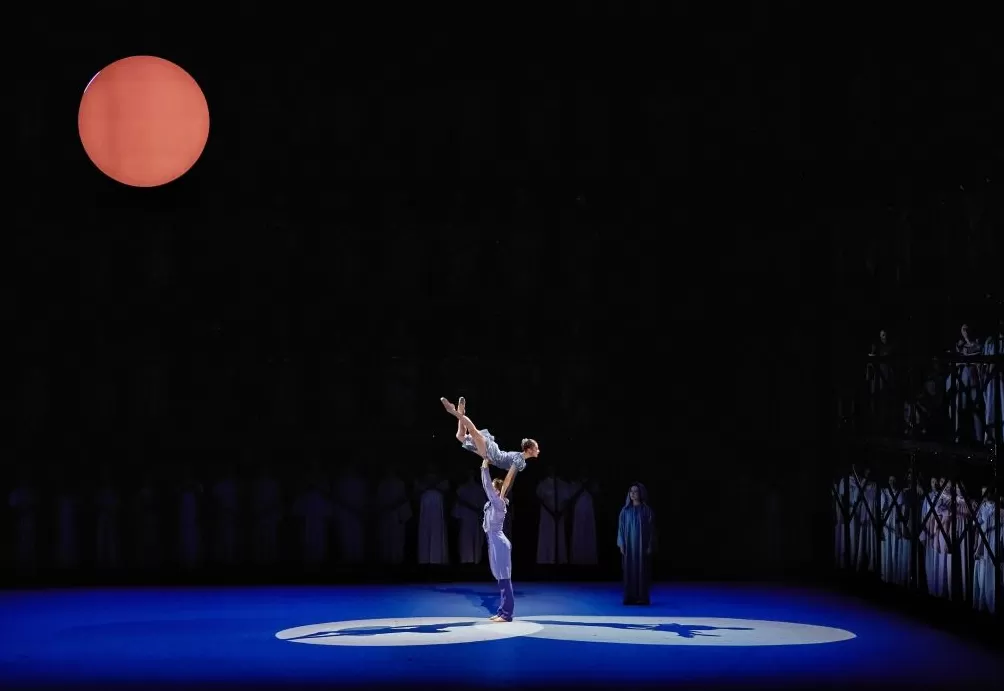 超300位演员同台，港芭《布兰诗歌》收官“大湾区文化周”-第1张图片-