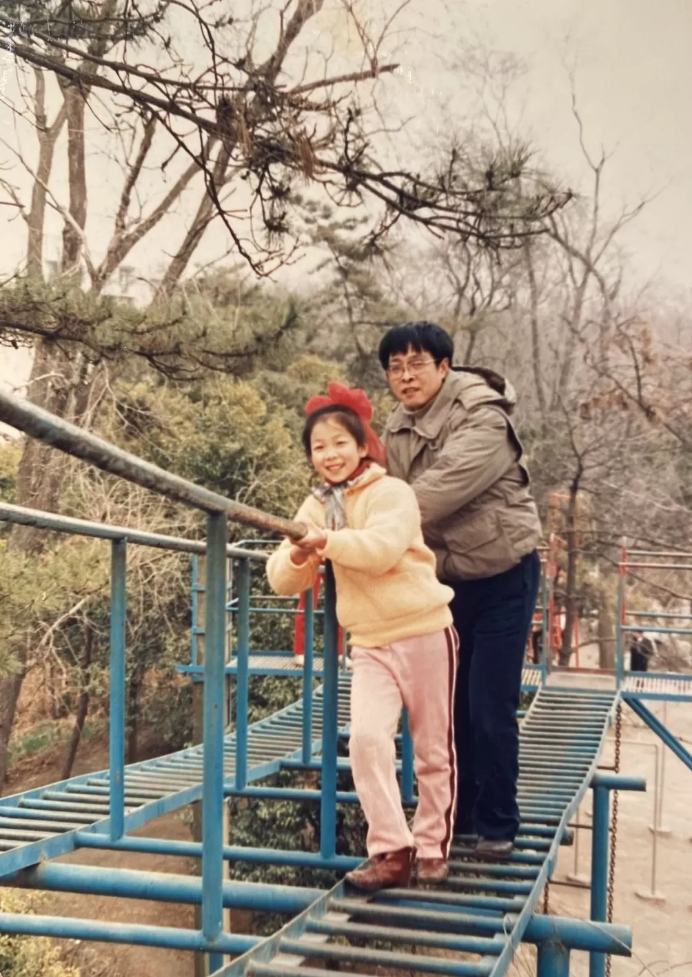 纪念︱谢菁：送别父亲-第5张图片-