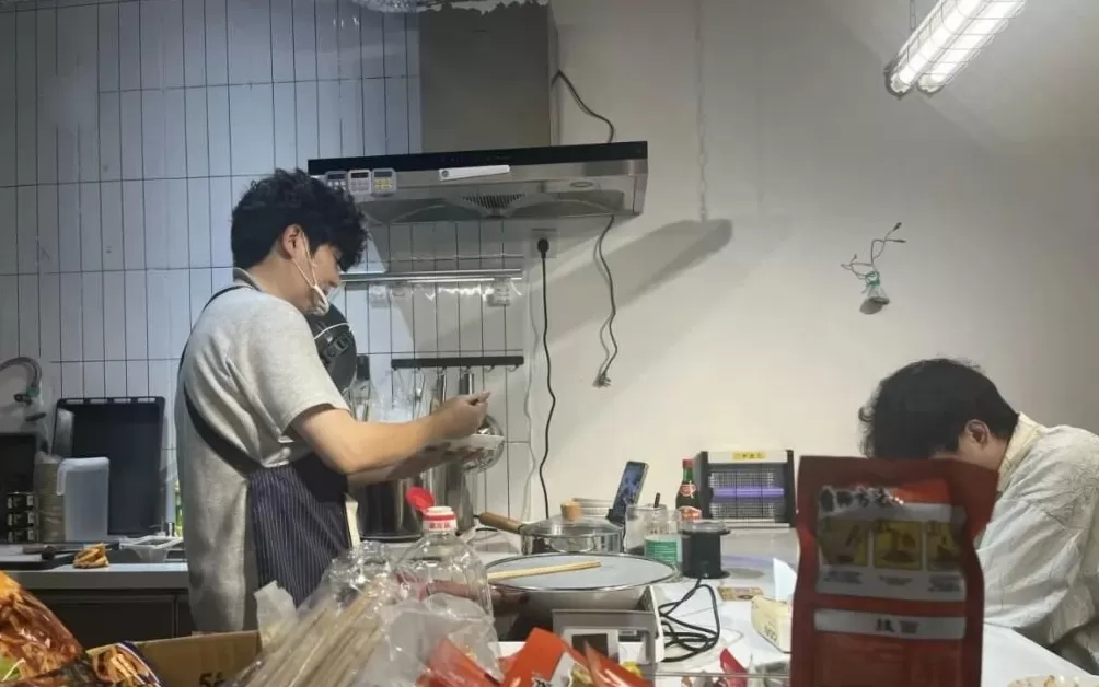2块钱一餐，“禁止新鲜肉菜”，他开的预制餐厅没人反对-第6张图片-