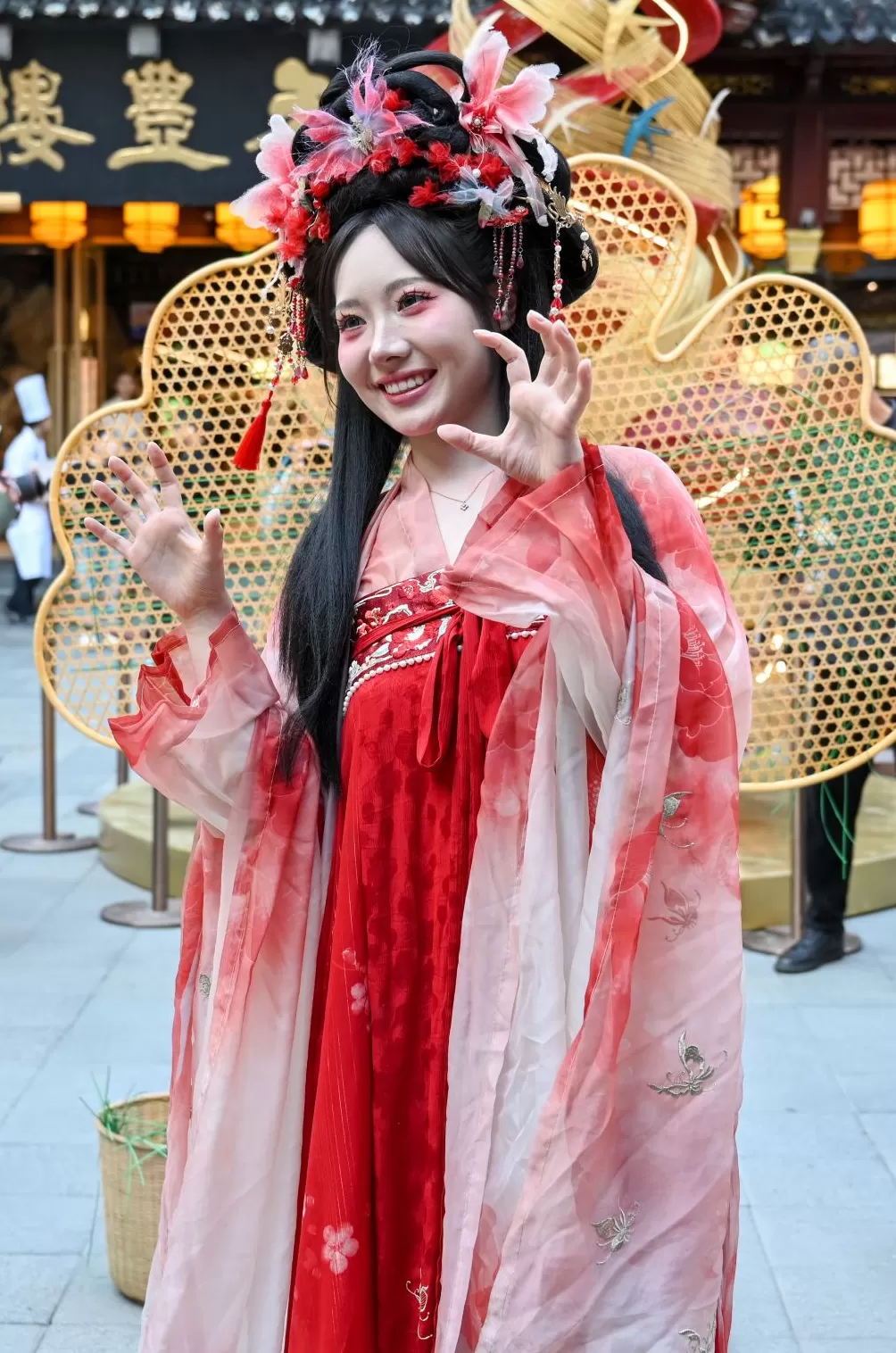 魔都眼|传统技艺正青春!豫园打造全国非遗体验场-第4张图片- 魔都眼|传统技艺正青春!豫园打造全国非遗体验场-第4张图片-