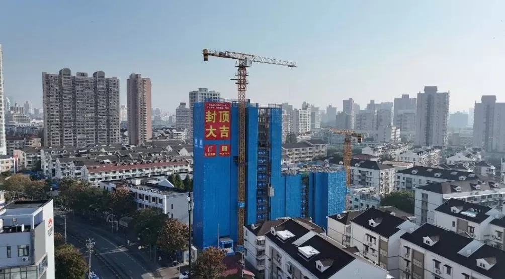 上海一原拆原建项目主体封顶，原住居民参观样板间监督质量-第1张图片-