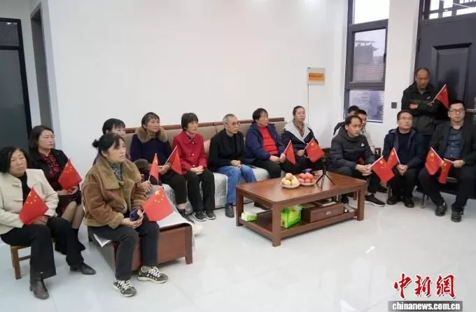 神20航天员平安归来,陈中瑞父亲:我想给他一个大大的拥抱-第1张图片- 神20航天员平安归来,陈中瑞父亲:我想给他一个大大的拥抱-第1张图片-