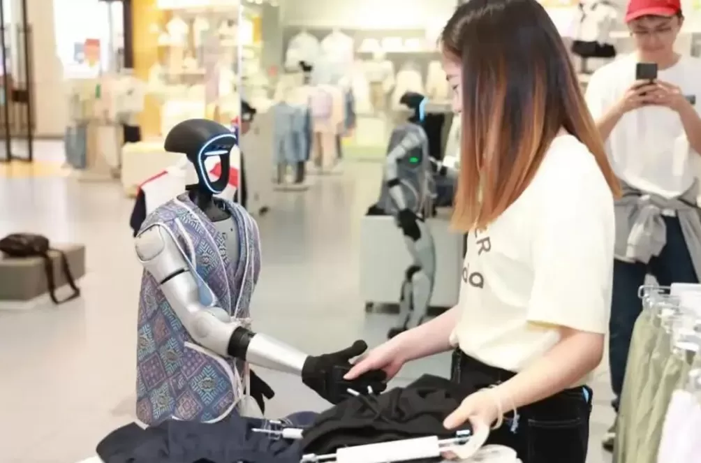 淘宝闪购启示:即时零售是“软的”还是“硬的”?-第4张图片- 淘宝闪购启示:即时零售是“软的”还是“硬的”?-第4张图片-