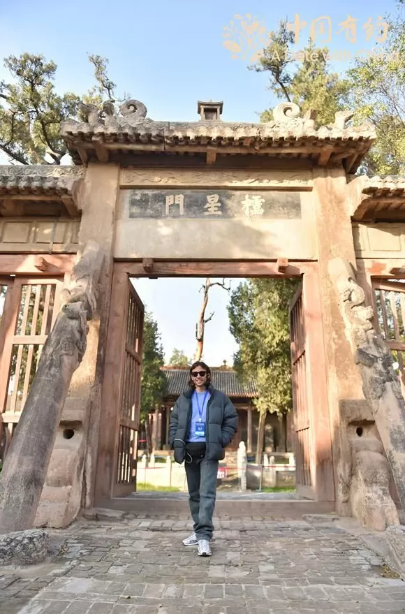 中国有约|国际友人走进“活着的明清小城”感受汾城古建筑群的历史魅力-第4张图片- 中国有约|国际友人走进“活着的明清小城”感受汾城古建筑群的历史魅力-第4张图片-