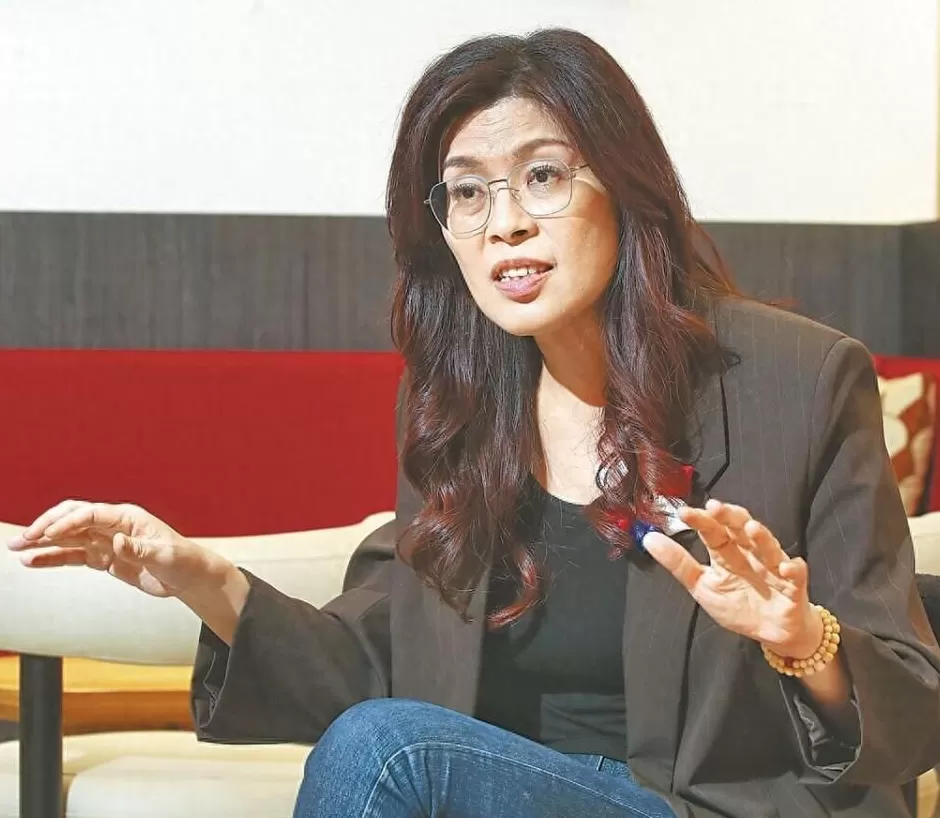 郑丽文接受日媒专访倡导“一中保台”,反对大幅增加军费-第1张图片- 郑丽文接受日媒专访倡导“一中保台”,反对大幅增加军费-第1张图片-