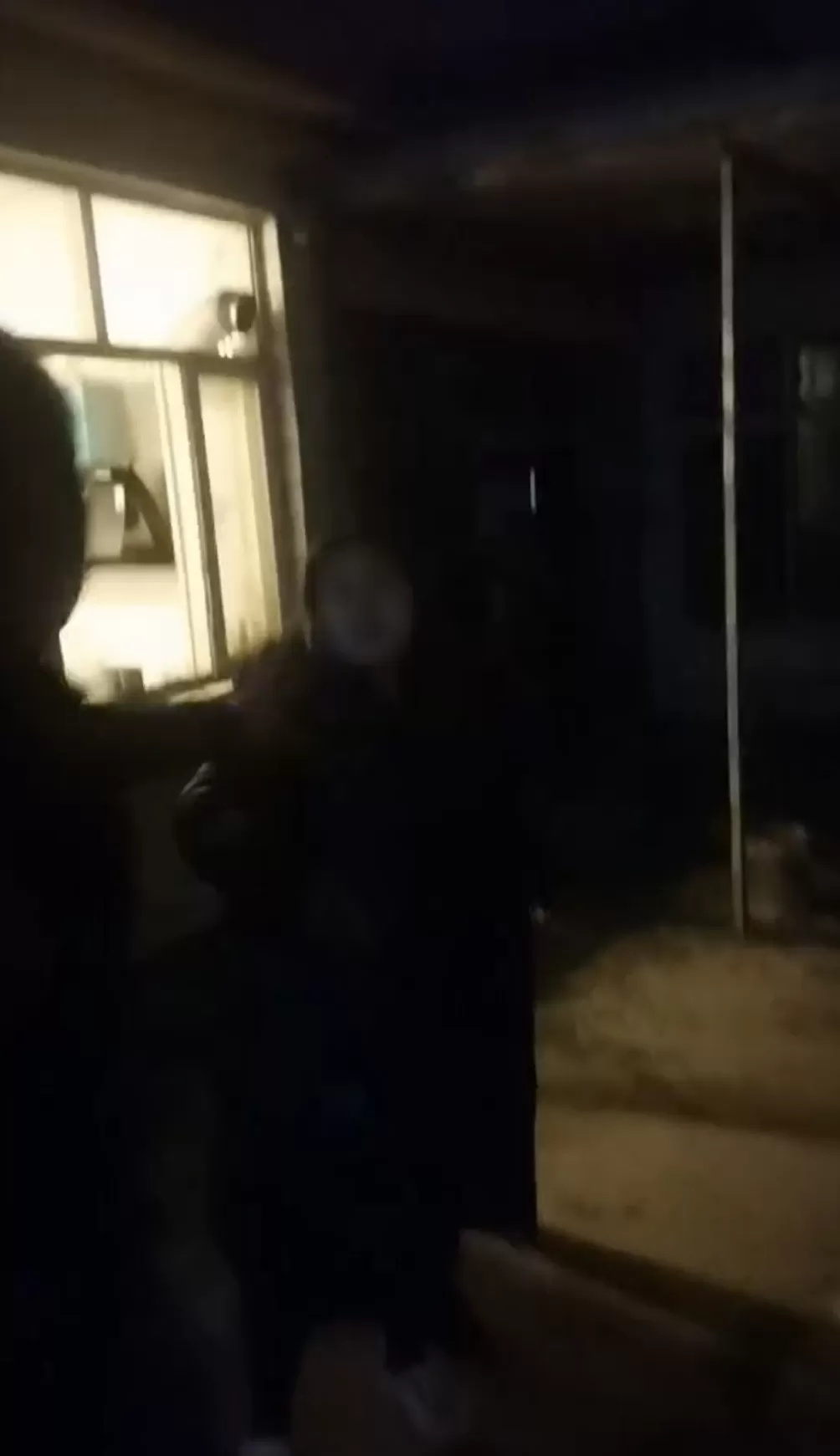 山西“狗咬人被摔死”命案调查:纠纷如何升级,“反杀”是否防卫过度?-第3张图片- 山西“狗咬人被摔死”命案调查:纠纷如何升级,“反杀”是否防卫过度?-第3张图片-