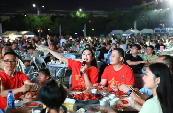 淮安市人大常委会副主任、金湖县委书记贺宝祥撰文:坚持高质量发展之路,下好县域发展“一盘棋”-第6张图片- 淮安市人大常委会副主任、金湖县委书记贺宝祥撰文:坚持高质量发展之路,下好县域发展“一盘棋”-第6张图片-