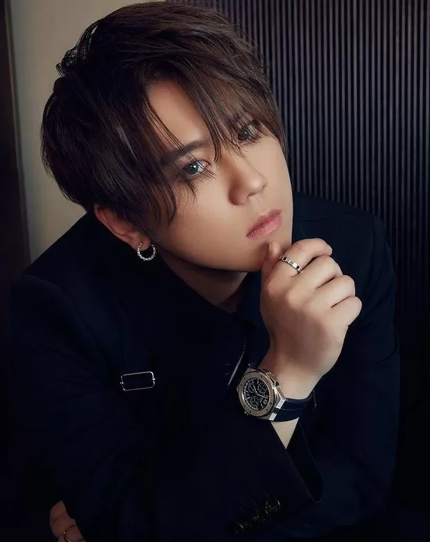 顶流脱衣、天后“下乡”,巨星天团集体“打工”救老板?-第25张图片- 顶流脱衣、天后“下乡”,巨星天团集体“打工”救老板?-第25张图片-