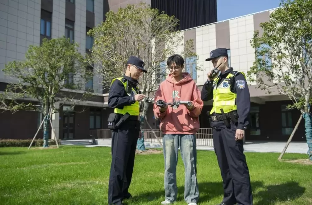 上海警方通报：高校学生夏某，被处罚-第1张图片-