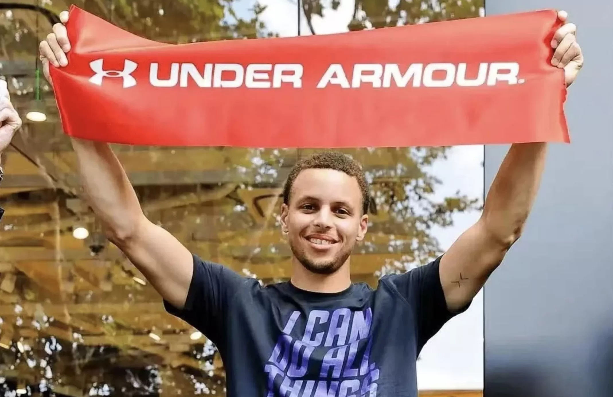 2.55亿美元“分手费”,安德玛为何与库里分道扬镳-第1张图片- 2.55亿美元“分手费”,安德玛为何与库里分道扬镳-第1张图片-