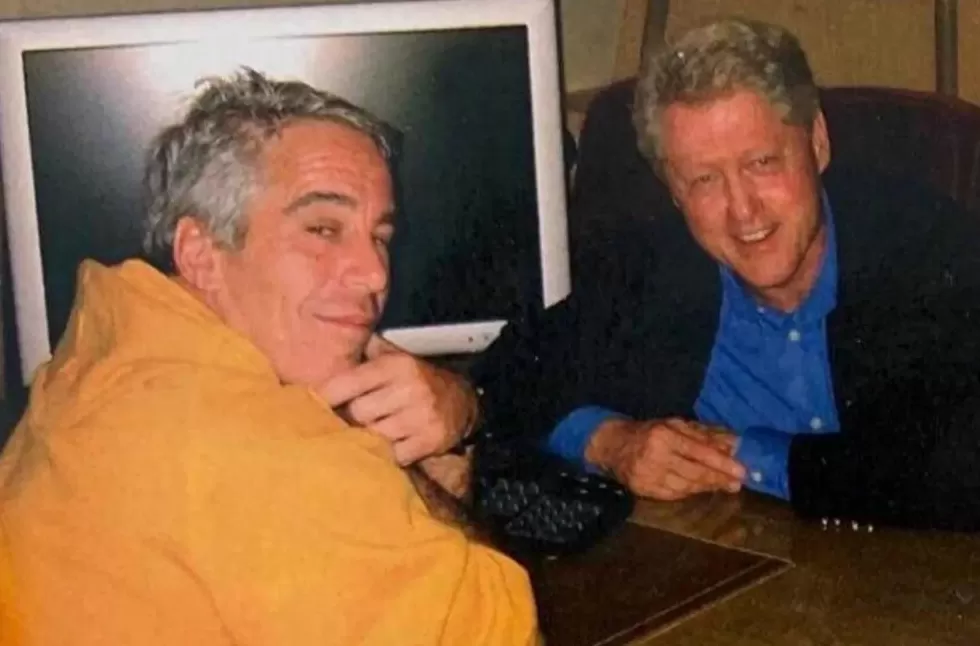 美国前总统克林顿将因爱泼斯坦案被调查,特朗普:他在岛上待过-第5张图片- 美国前总统克林顿将因爱泼斯坦案被调查,特朗普:他在岛上待过-第5张图片-