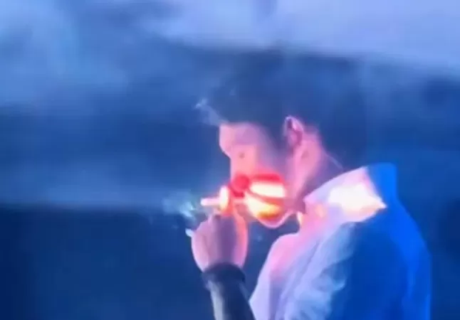 演出过程中在舞台上吸烟!歌手蒋文涵GALI被处罚-第1张图片- 演出过程中在舞台上吸烟!歌手蒋文涵GALI被处罚-第1张图片-