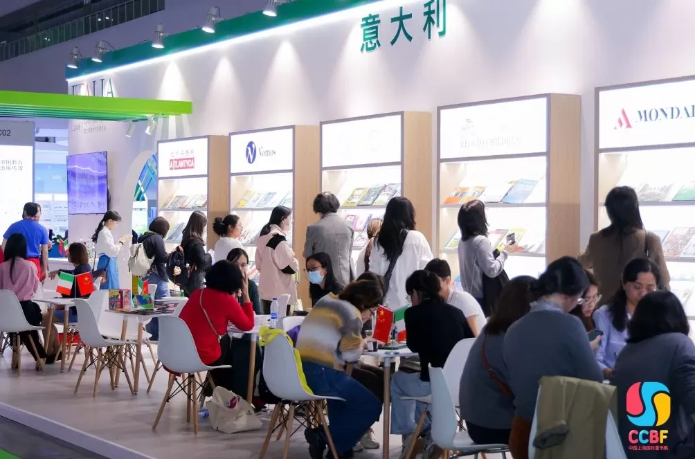 3天迎来4万余名观众,上海童书展呈现全球儿童内容产业活力-第2张图片- 3天迎来4万余名观众,上海童书展呈现全球儿童内容产业活力-第2张图片-
