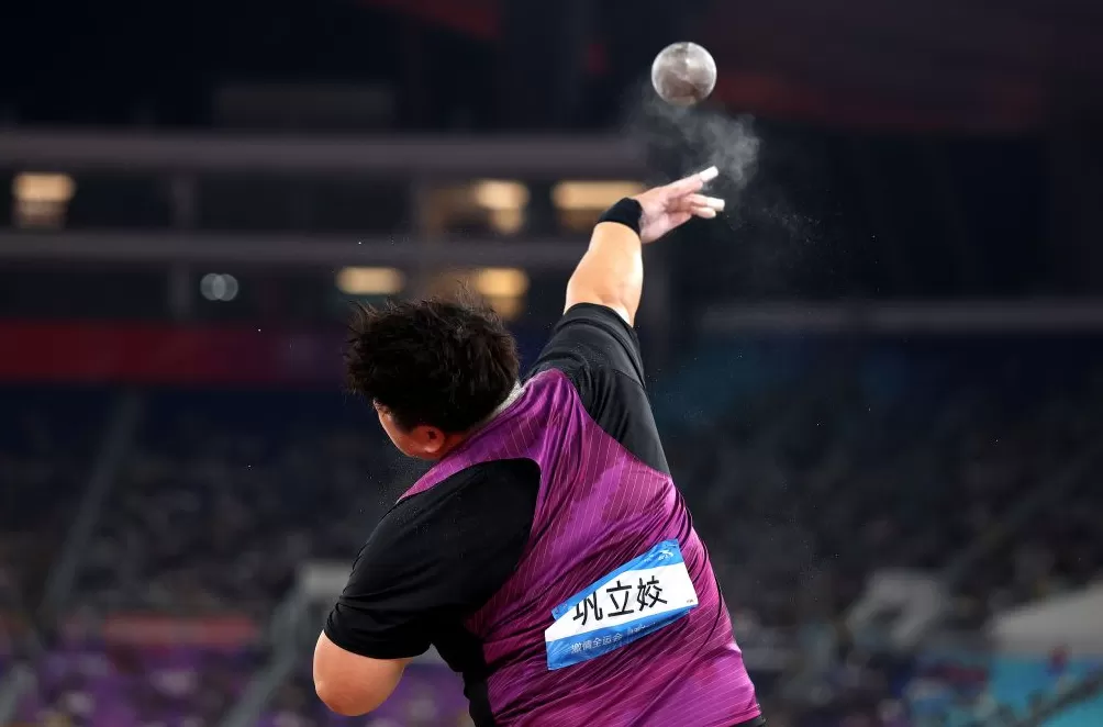 荣耀终章|全运五连冠,巩立姣是照亮中国女子投掷的那束光-第4张图片- 荣耀终章|全运五连冠,巩立姣是照亮中国女子投掷的那束光-第4张图片-