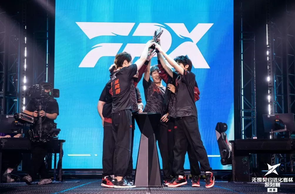 体坛联播|葡萄牙屠杀弱旅晋级,哈兰德双响送意大利去附加赛-第24张图片- 体坛联播|葡萄牙屠杀弱旅晋级,哈兰德双响送意大利去附加赛-第24张图片-