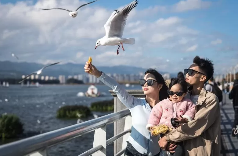 一周图片|神二十航天员成功着陆,四川舰开展首次航行试验-第5张图片- 一周图片|神二十航天员成功着陆,四川舰开展首次航行试验-第5张图片-