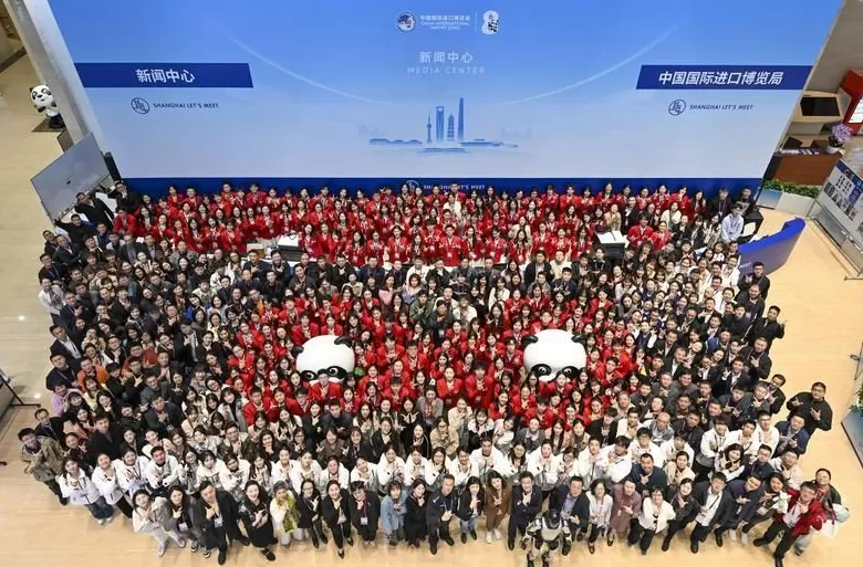 一周图片|神二十航天员成功着陆,四川舰开展首次航行试验-第3张图片- 一周图片|神二十航天员成功着陆,四川舰开展首次航行试验-第3张图片-