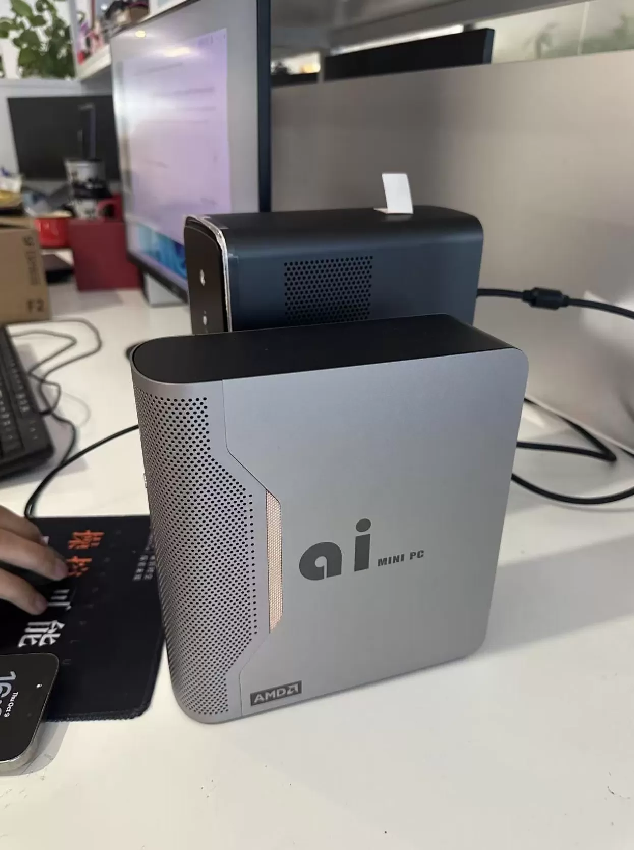 2025·“智造上海”|智能终端“新物种”涌现上海,政策如何破解“从0到100”难题?-第1张图片- 2025·“智造上海”|智能终端“新物种”涌现上海,政策如何破解“从0到100”难题?-第1张图片-