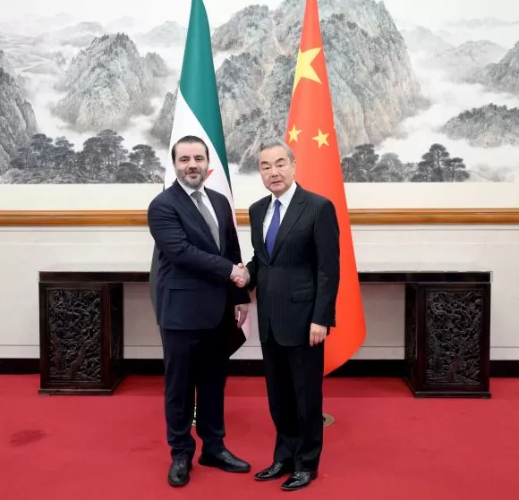 王毅同叙利亚过渡政府外长会谈:中方愿积极考虑参与叙经济重建-第1张图片- 王毅同叙利亚过渡政府外长会谈:中方愿积极考虑参与叙经济重建-第1张图片-