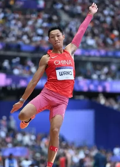 全运男子跳远连爆大冷新科世锦赛季军出局前世界冠军参赛就为打卡签到?-第2张图片- 全运男子跳远连爆大冷新科世锦赛季军出局前世界冠军参赛就为打卡签到?-第2张图片-