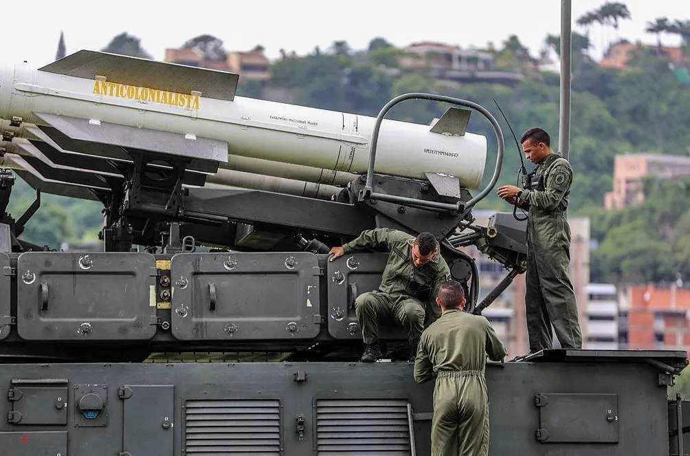 美陆军部长称随时待命对委内瑞拉采取行动,美对委软硬兼施不断加码-第1张图片- 美陆军部长称随时待命对委内瑞拉采取行动,美对委软硬兼施不断加码-第1张图片-