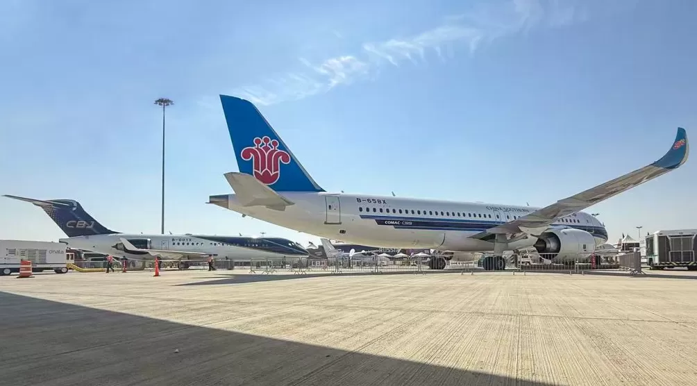 中国商飞公司参加迪拜航展，C919和C909首次亮相中东-第1张图片-