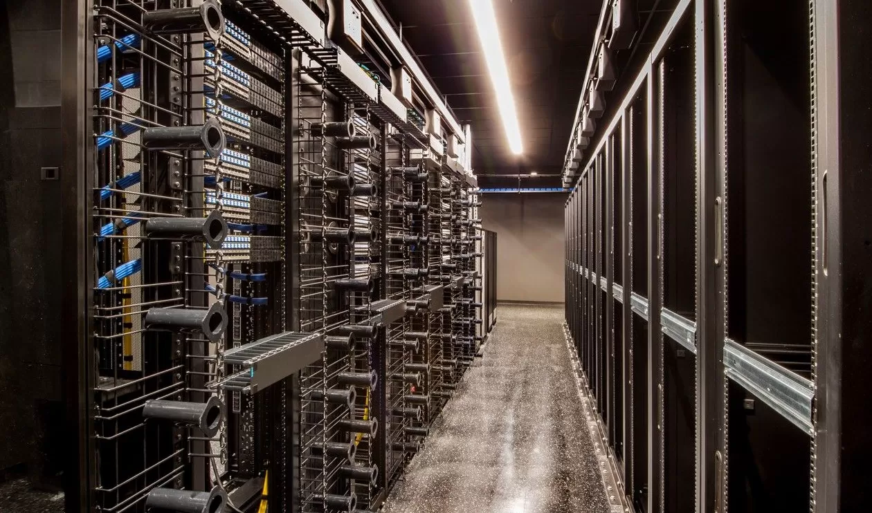 财说| 英唐智控收购光隆集成,OCS概念能否落地?-第1张图片- 财说| 英唐智控收购光隆集成,OCS概念能否落地?-第1张图片-