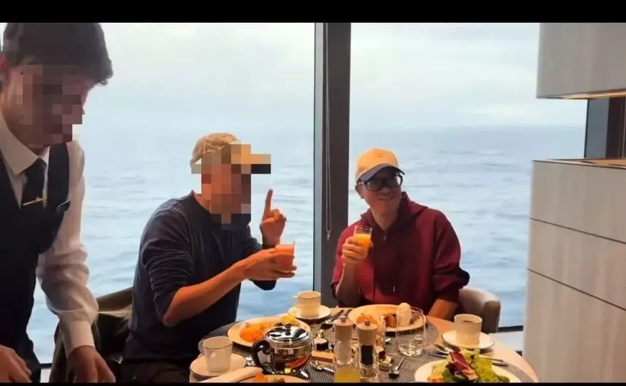 俞敏洪南极旅游发周年贺信引争议,打工人称无法共情-第3张图片- 俞敏洪南极旅游发周年贺信引争议,打工人称无法共情-第3张图片-