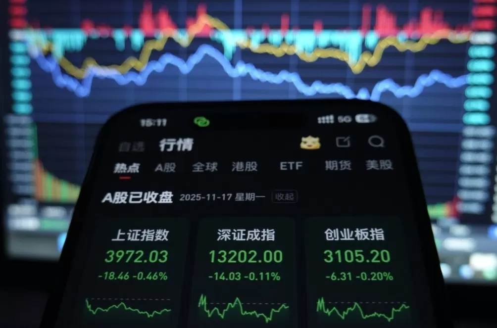 每日看盘|核心产业主线休整,题材股火爆“出圈”-第1张图片- 每日看盘|核心产业主线休整,题材股火爆“出圈”-第1张图片-