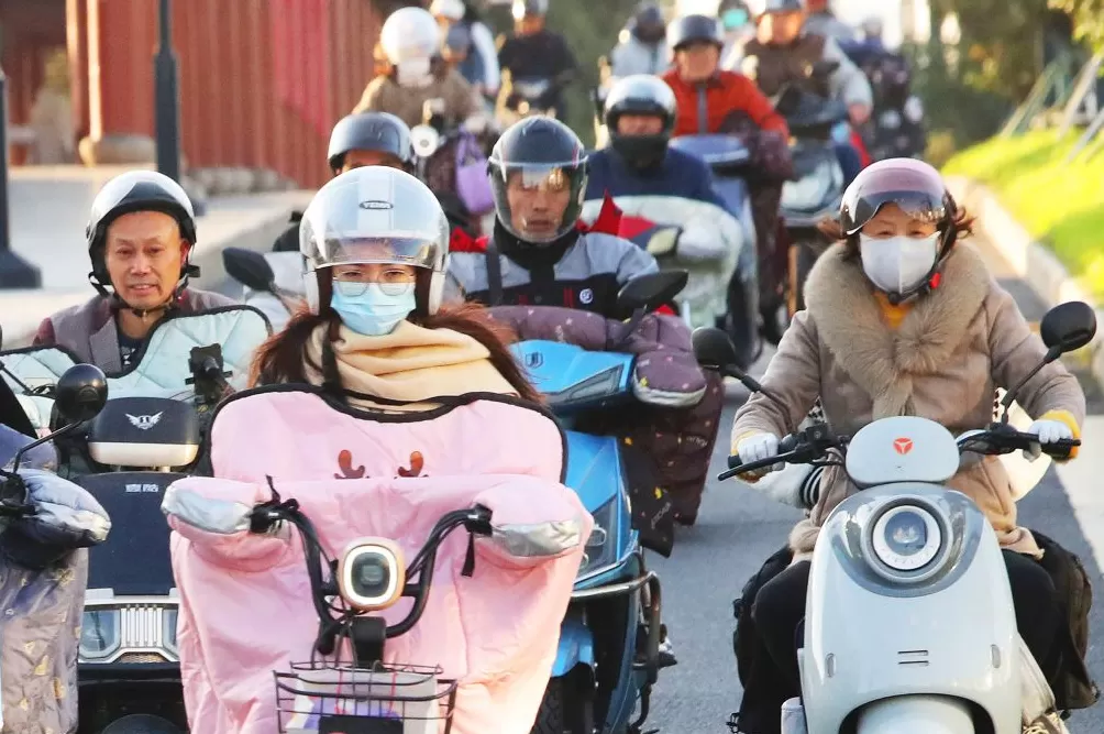 城事|寒潮南下,冰冻线越过长江,全国今起转晴朗干燥模式-第3张图片- 城事|寒潮南下,冰冻线越过长江,全国今起转晴朗干燥模式-第3张图片-