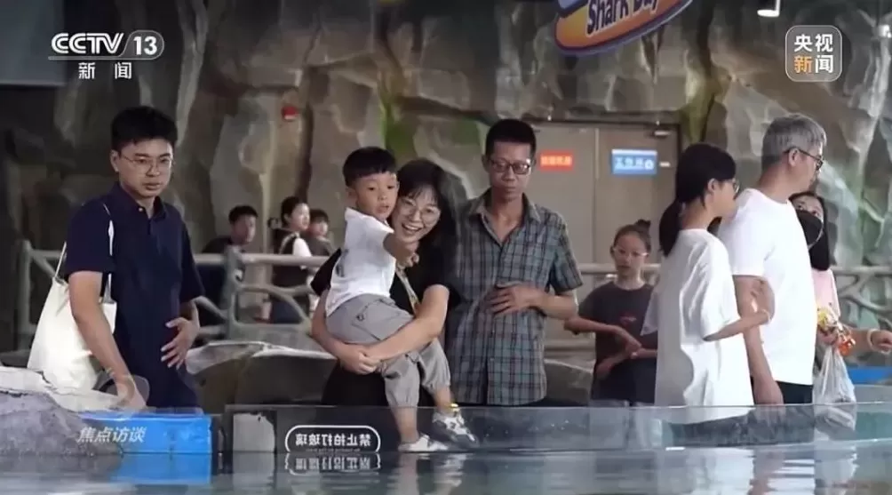 多地推行中小学春秋假，家长“带娃难”如何破解？-第3张图片-