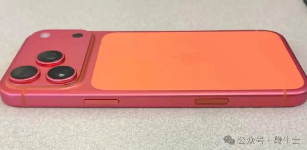 擦两下就掉漆?苹果客服回应:高浓度酒精有可能导致-第5张图片- 擦两下就掉漆?苹果客服回应:高浓度酒精有可能导致-第5张图片-