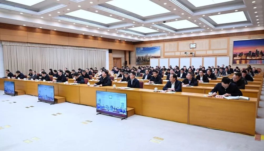 推动城市高质量发展内涵式发展!上海市贯彻落实中央城市工作会议精神推进大会举行-第3张图片- 推动城市高质量发展内涵式发展!上海市贯彻落实中央城市工作会议精神推进大会举行-第3张图片-