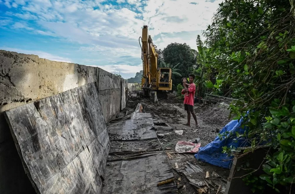 第1现场|防洪工程成“幽灵工程”!菲律宾爆发超大规模抗议-第6张图片- 第1现场|防洪工程成“幽灵工程”!菲律宾爆发超大规模抗议-第6张图片-