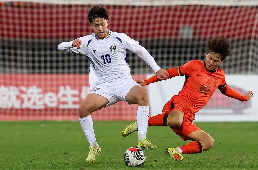 10人中国U22男足踢平乌兹别克斯坦,熊猫杯第二收官-第3张图片- 10人中国U22男足踢平乌兹别克斯坦,熊猫杯第二收官-第3张图片-