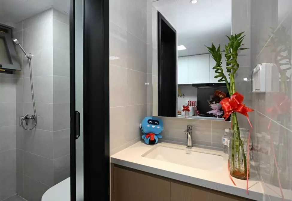 原拆原建，他们有了独立厨卫和阳台｜一平方米的改变有多难-第2张图片-