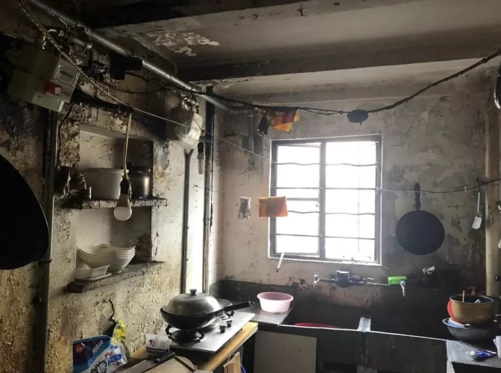 原拆原建，他们有了独立厨卫和阳台｜一平方米的改变有多难-第4张图片-