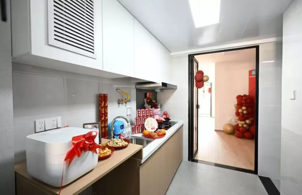 原拆原建，他们有了独立厨卫和阳台｜一平方米的改变有多难-第3张图片-