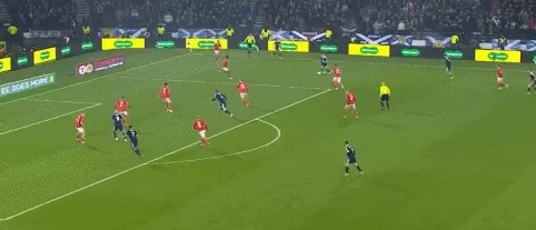 体坛联播|西班牙比利时直通晋级,苏格兰28年后重返世界杯-第15张图片- 体坛联播|西班牙比利时直通晋级,苏格兰28年后重返世界杯-第15张图片-