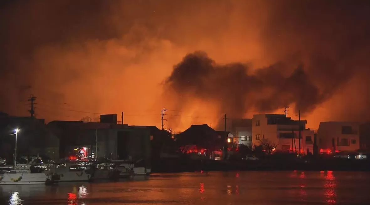 日本大分市发生火灾，超170栋建筑被烧、1人失踪-第1张图片-